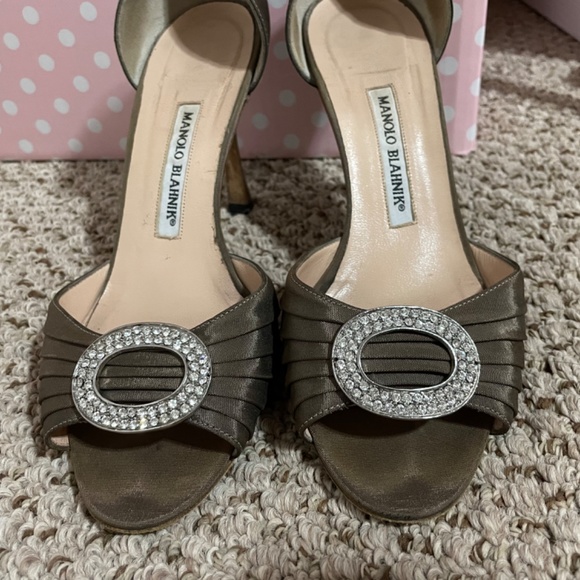 Manolo Blahnik Sedaraby D'Orsay Pump (38.5) - Picture 5 of 6